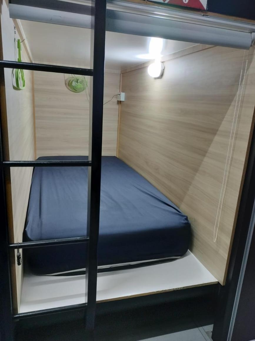 Bricks Backpackers Sleepbox Tanah Rata Exterior foto